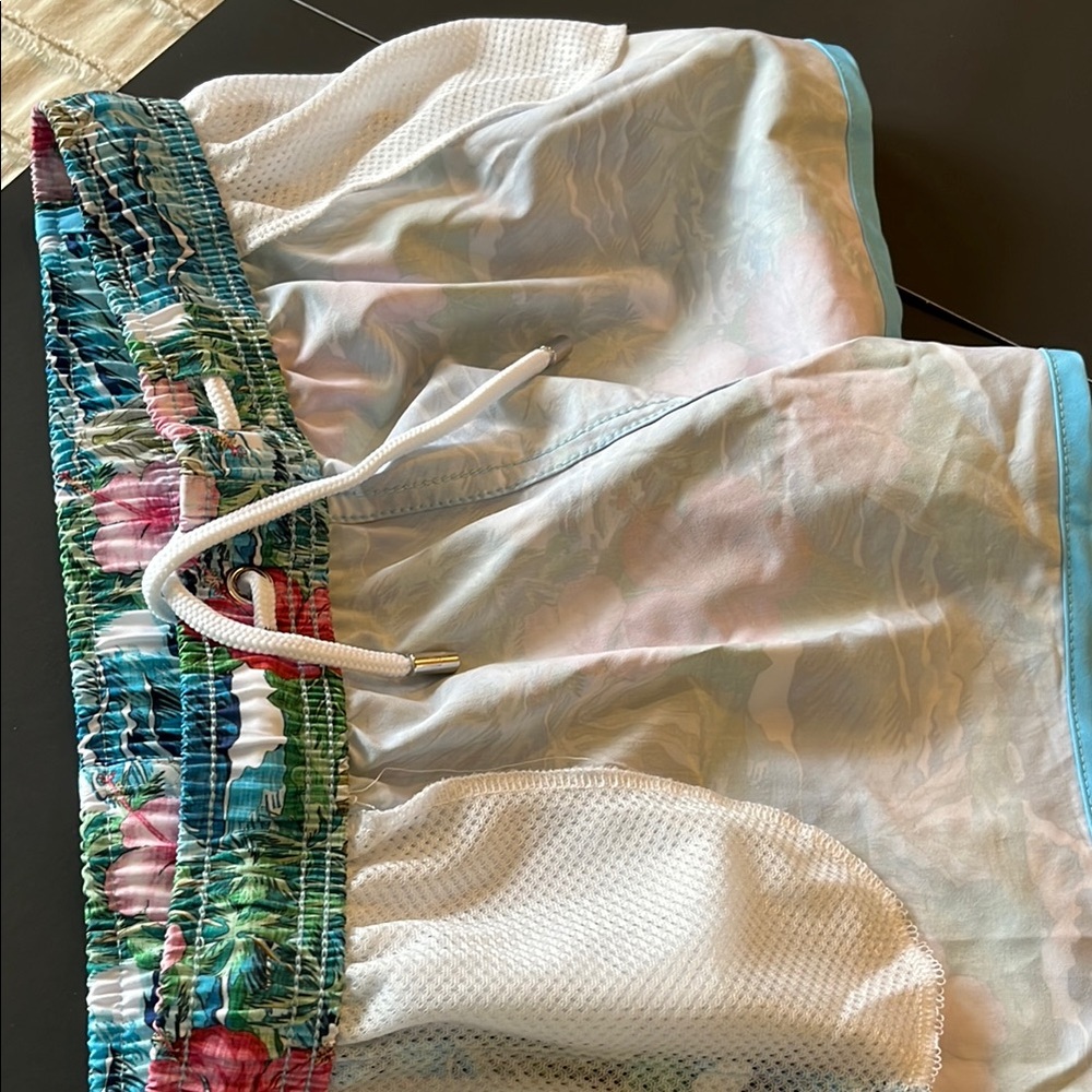Franks shorts! - Picture 7 of 8